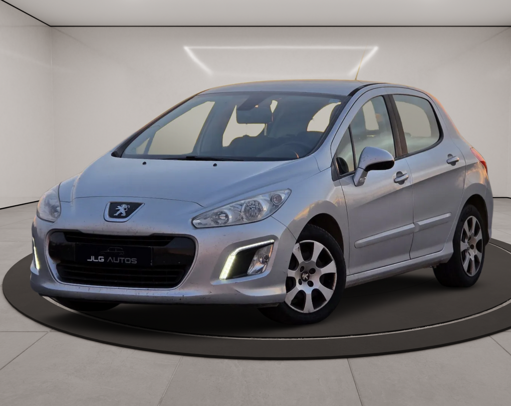 Peugeot 308 1.6 HDi 92 CV – Año 2011