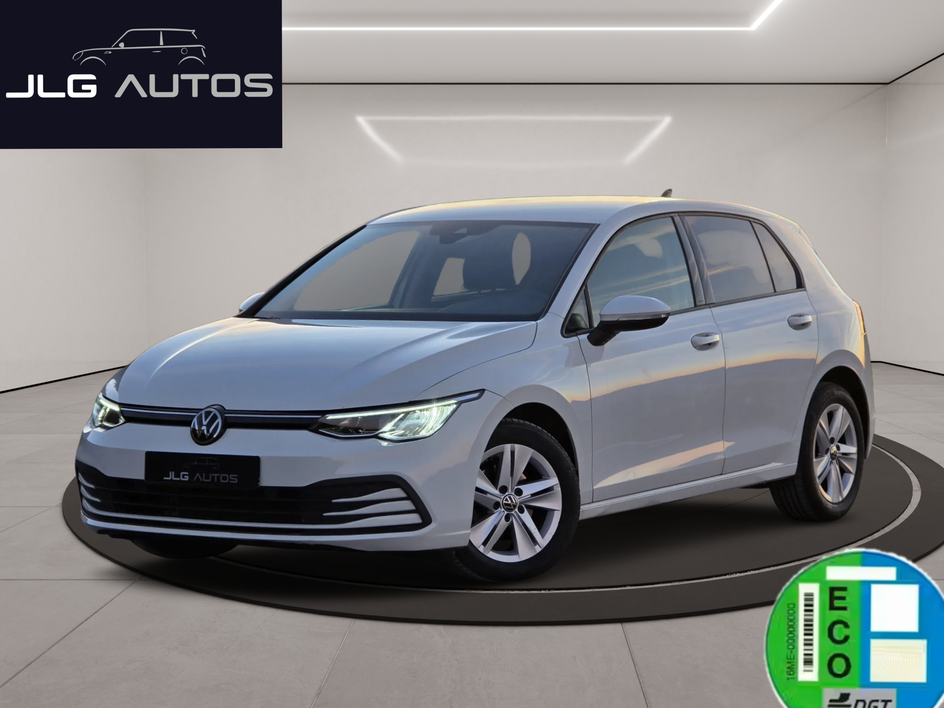 Volkswagen Golf VIII 1.0 eTSI 110CV DSG Life – 2022 – Nacional – Híbrido 48V
