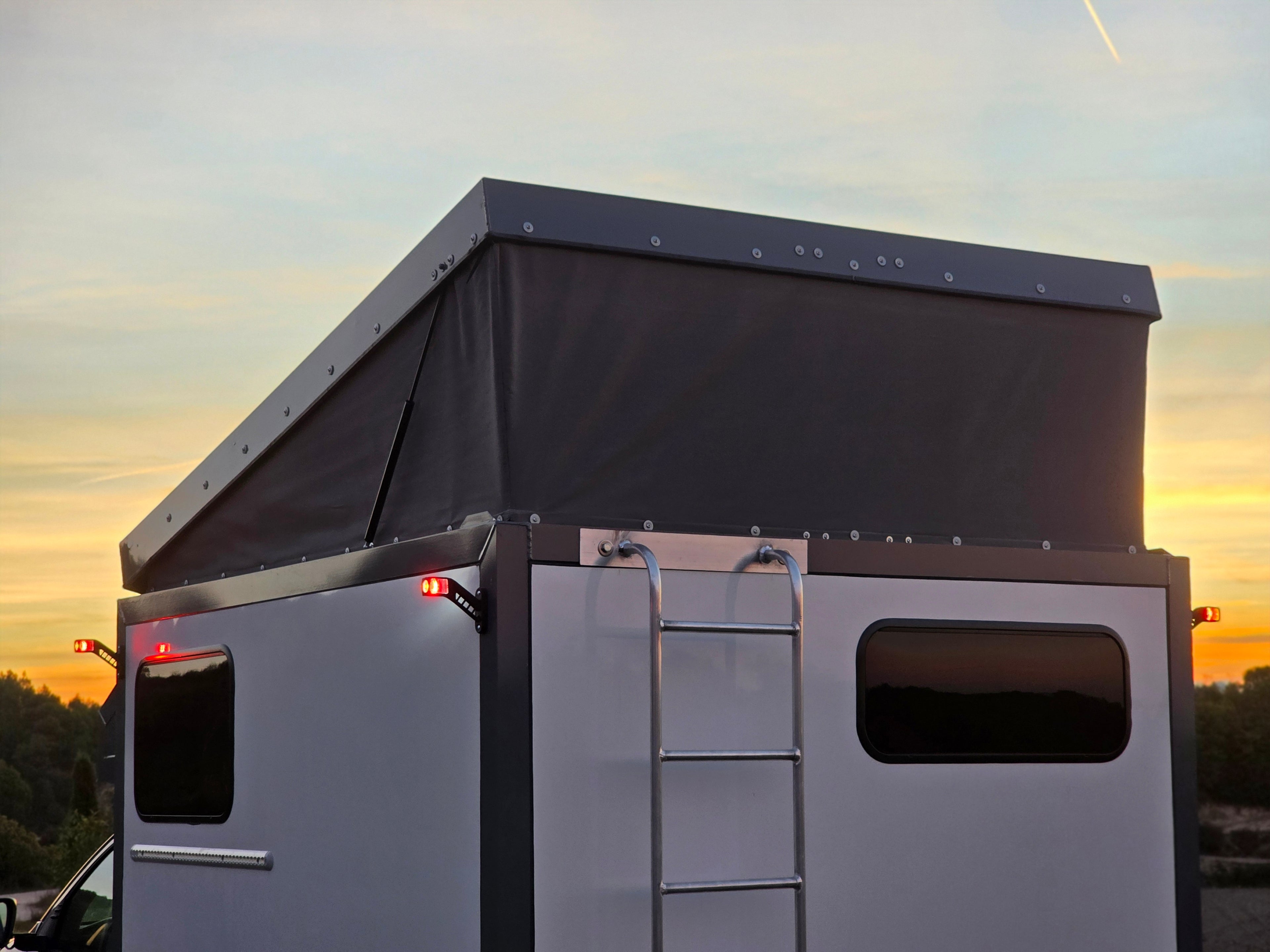 Toyota Hilux Camper off-road 2016 Ducha