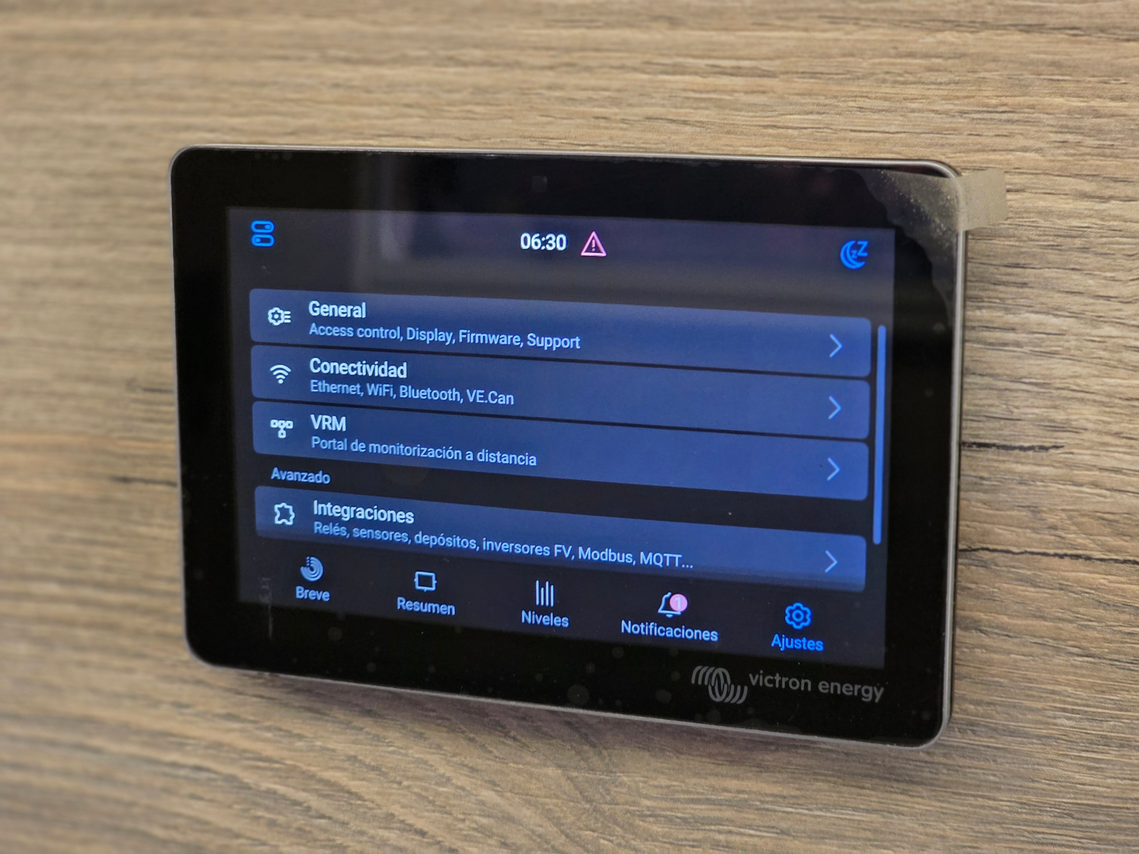 Toyota Hilux Camper off-road 2016 Ducha