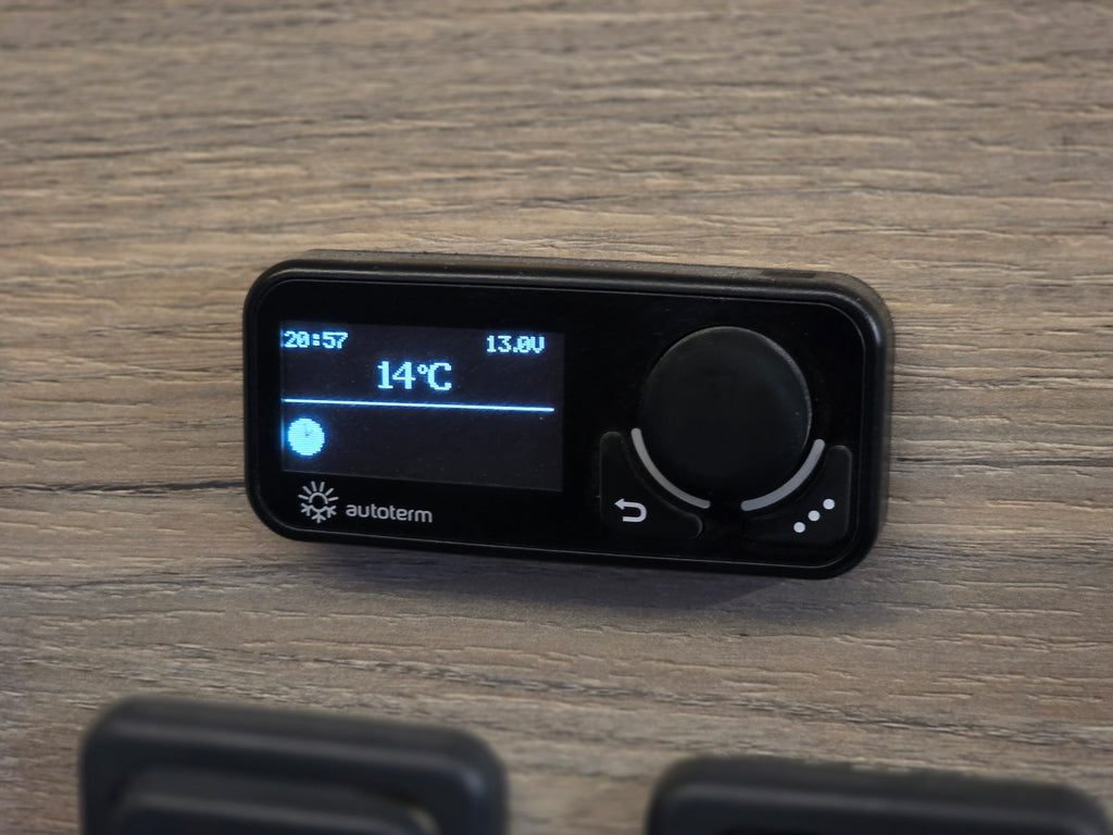 Toyota Hilux Camper off-road 2016 Ducha