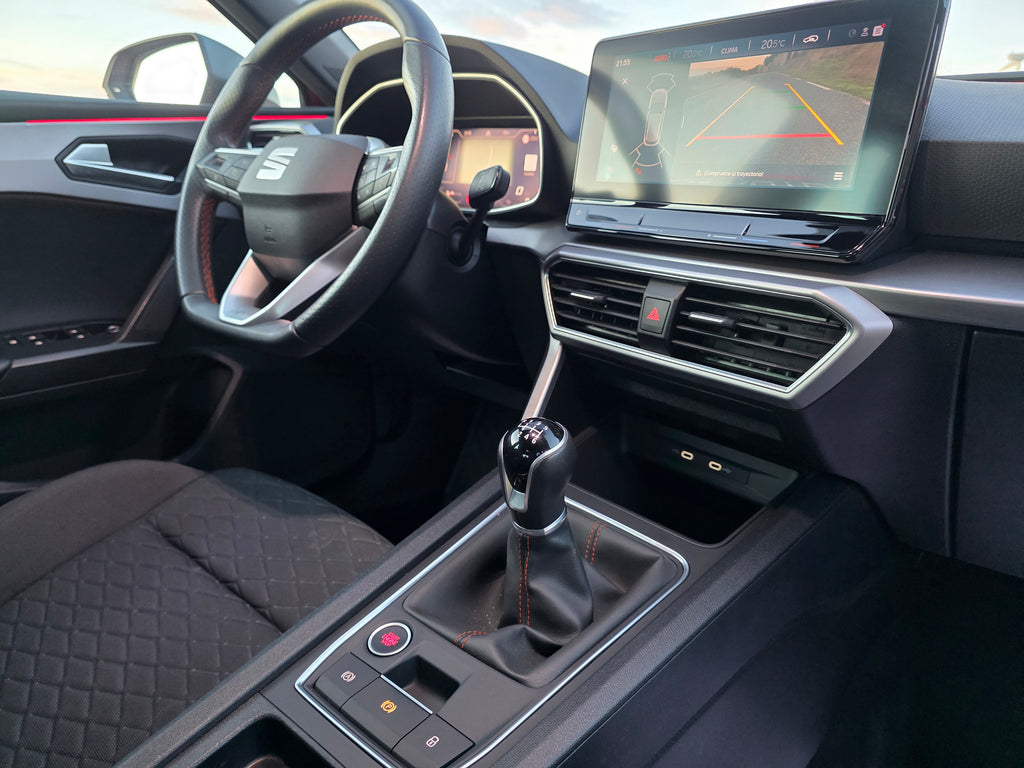 SEAT Leon 2024 FR · 1.0 TSI · Nacional