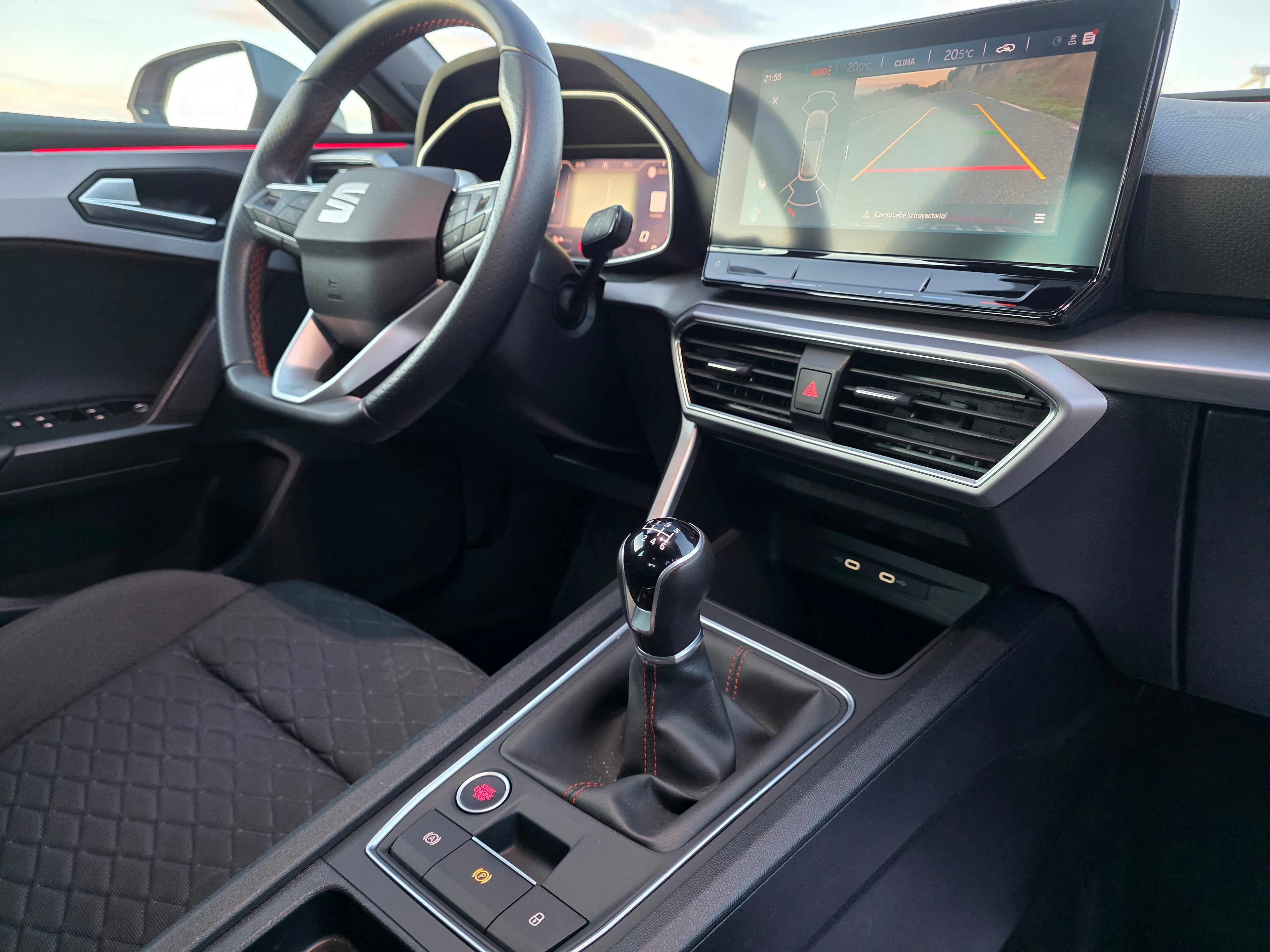 SEAT Leon 2024 FR · 1.0 TSI · Nacional