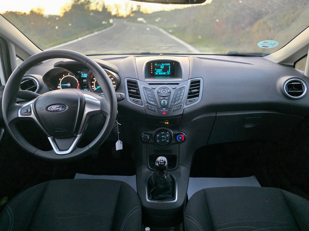Ford Fiesta 2015 100CV · Único Propietario