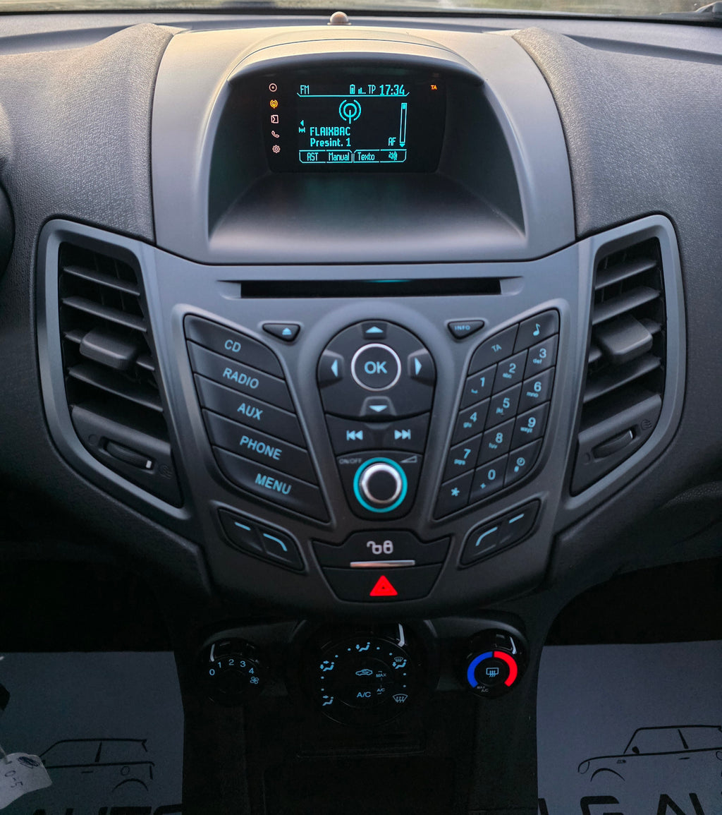 Ford Fiesta 2015 100CV · Único Propietario