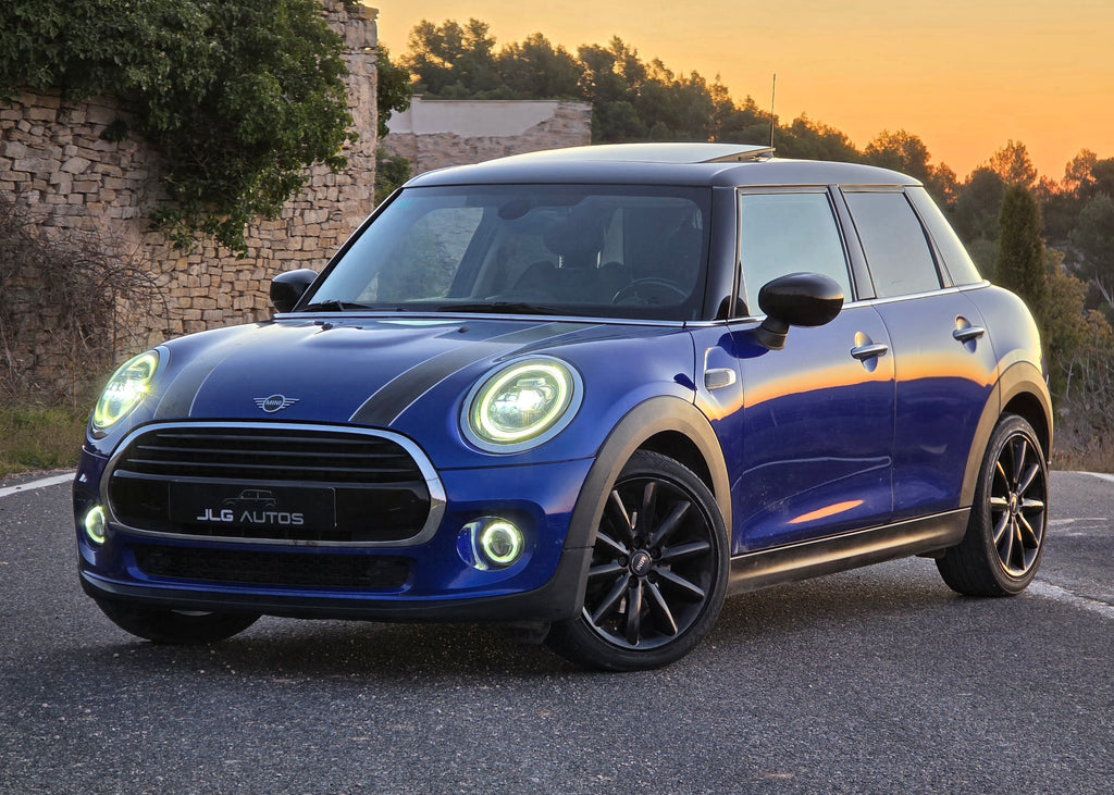 MINI Cooper 5p • 136CV • Panorámico • LED