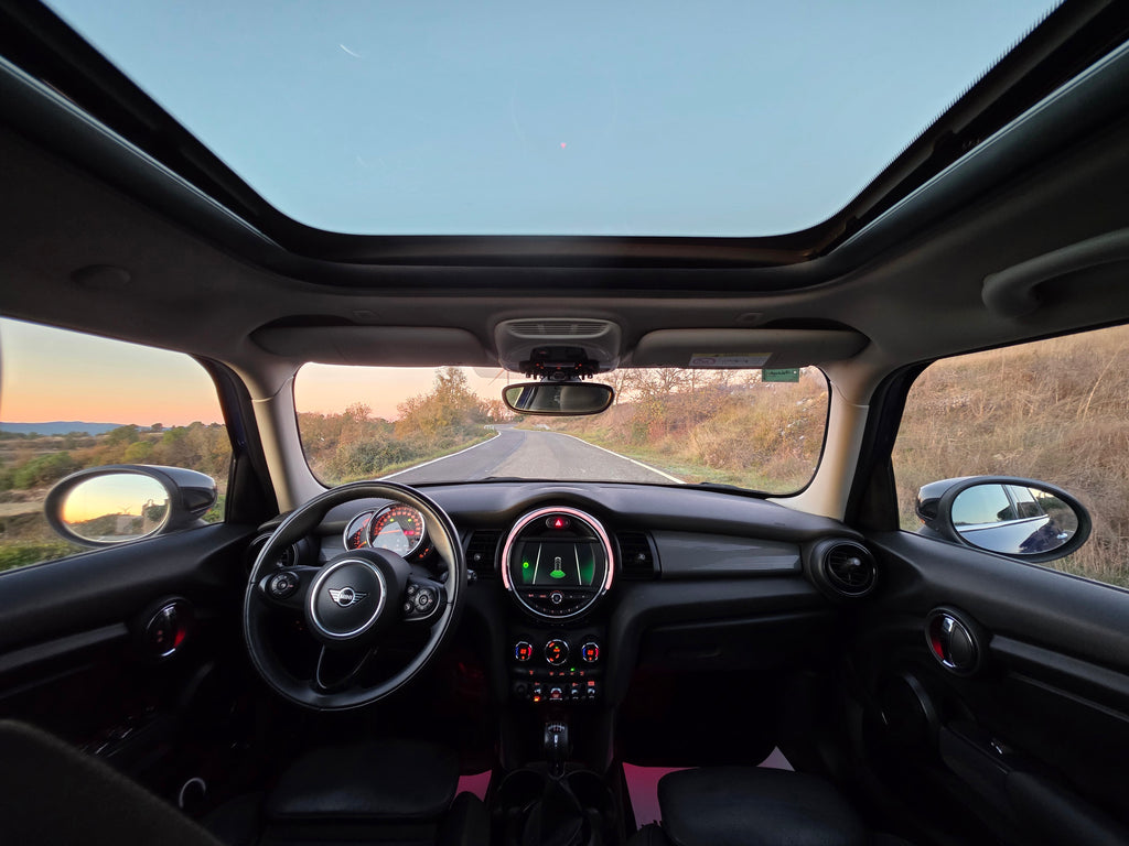 MINI Cooper 5p • 136CV • Panorámico • LED
