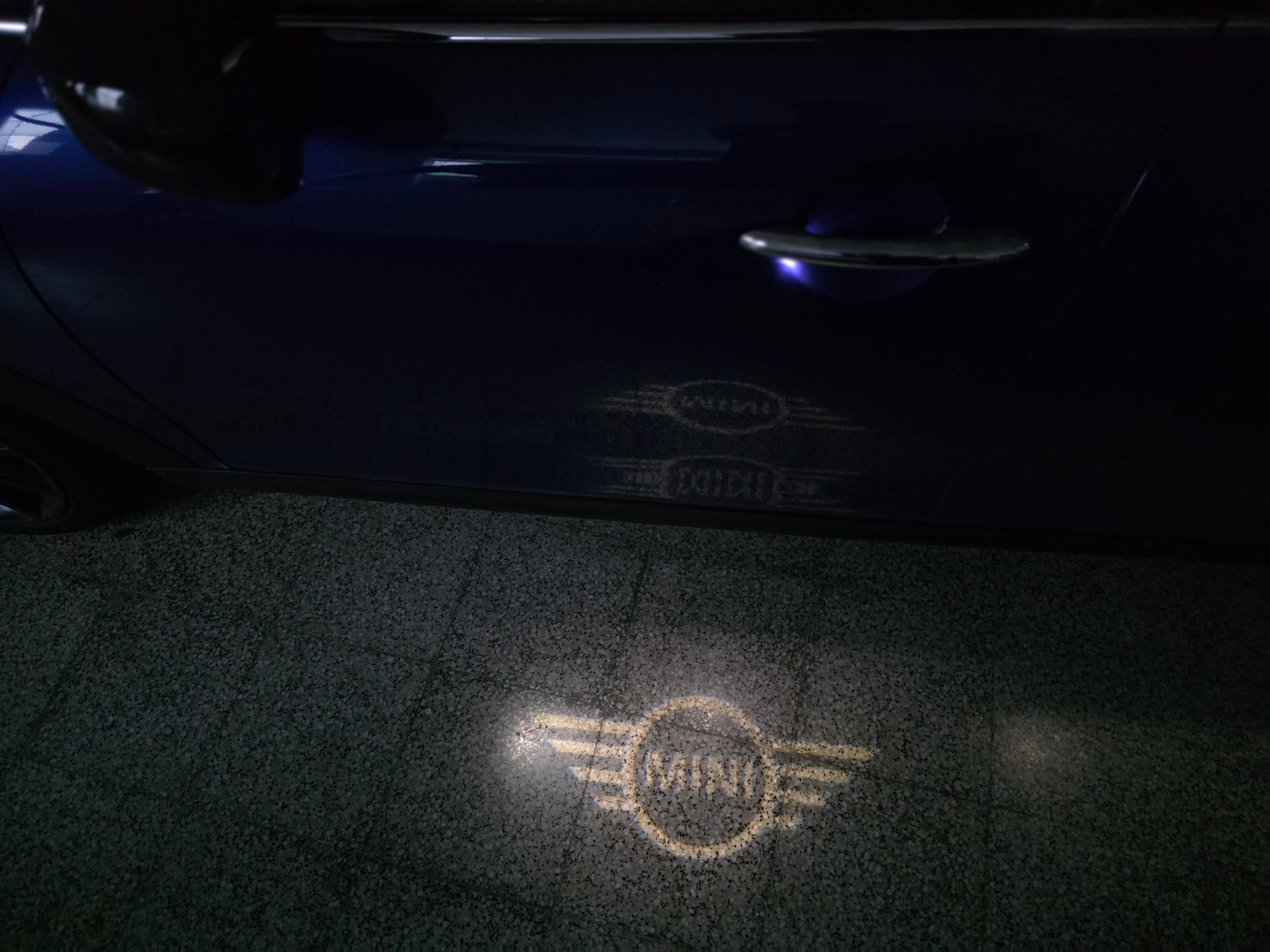 MINI Cooper 5p • 136CV • Panorámico • LED