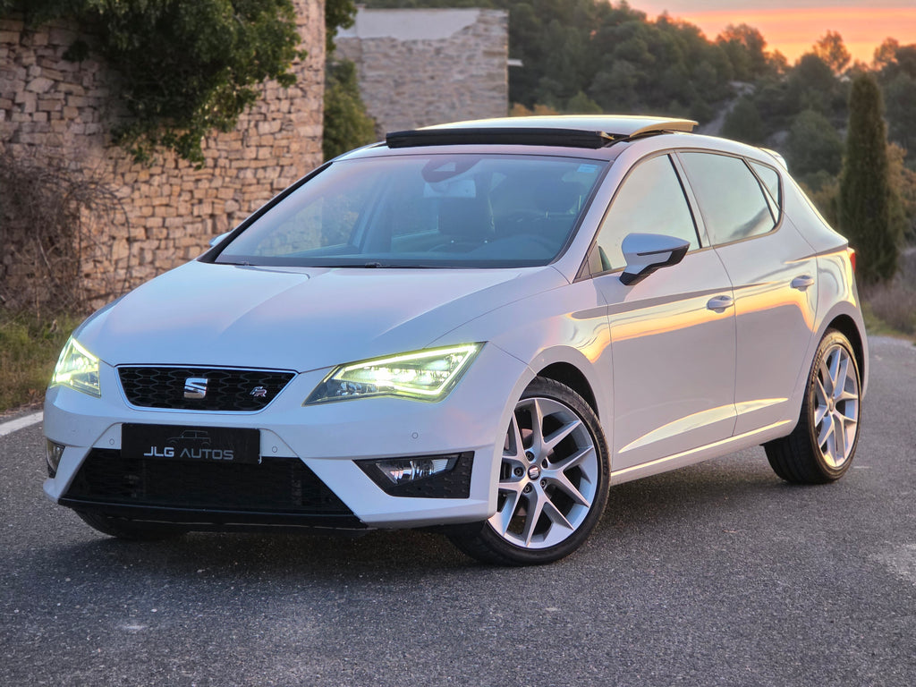 SEAT León 2.0 TDI DSG · Full LED · Techo Solar · 2015