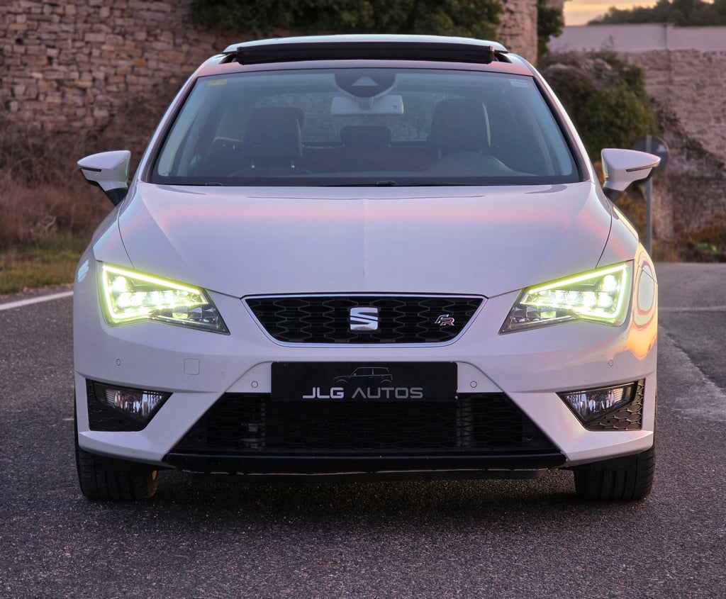 SEAT León 2.0 TDI DSG · Full LED · Techo Solar · 2015