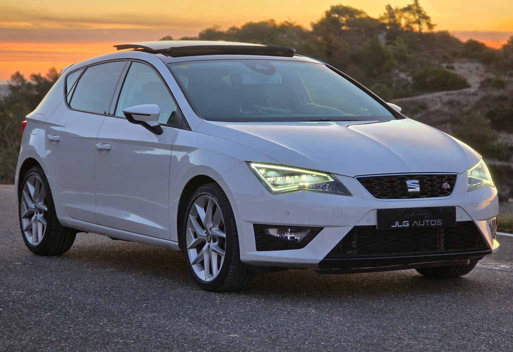 SEAT León 2.0 TDI DSG · Full LED · Techo Solar · 2015