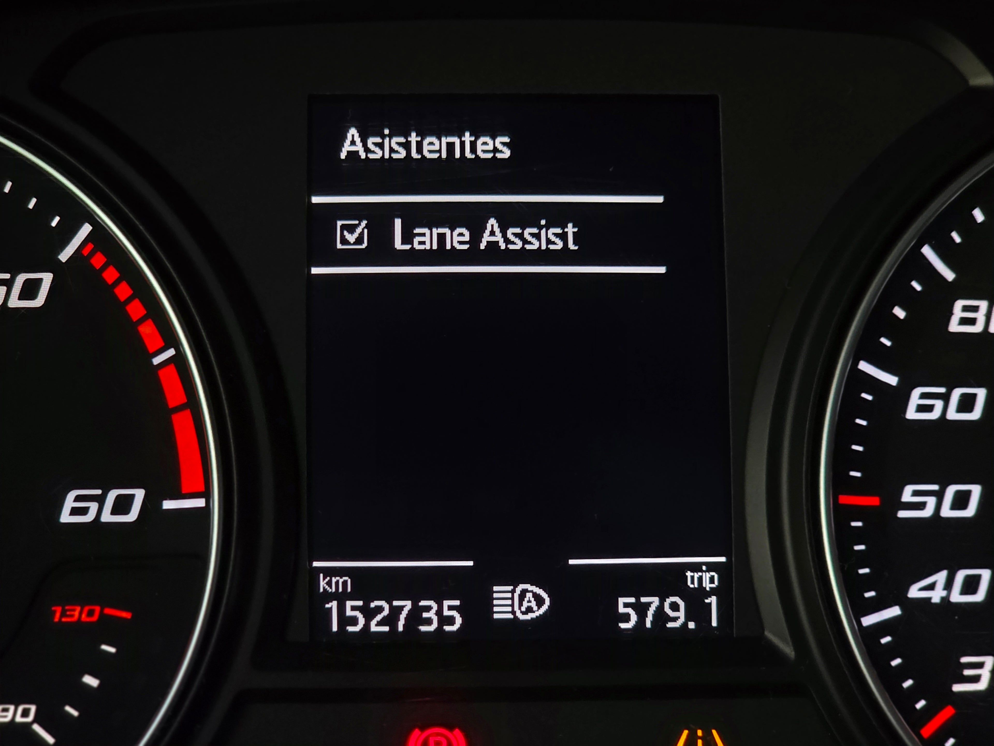 SEAT León 2.0 TDI DSG · Full LED · Techo Solar · 2015