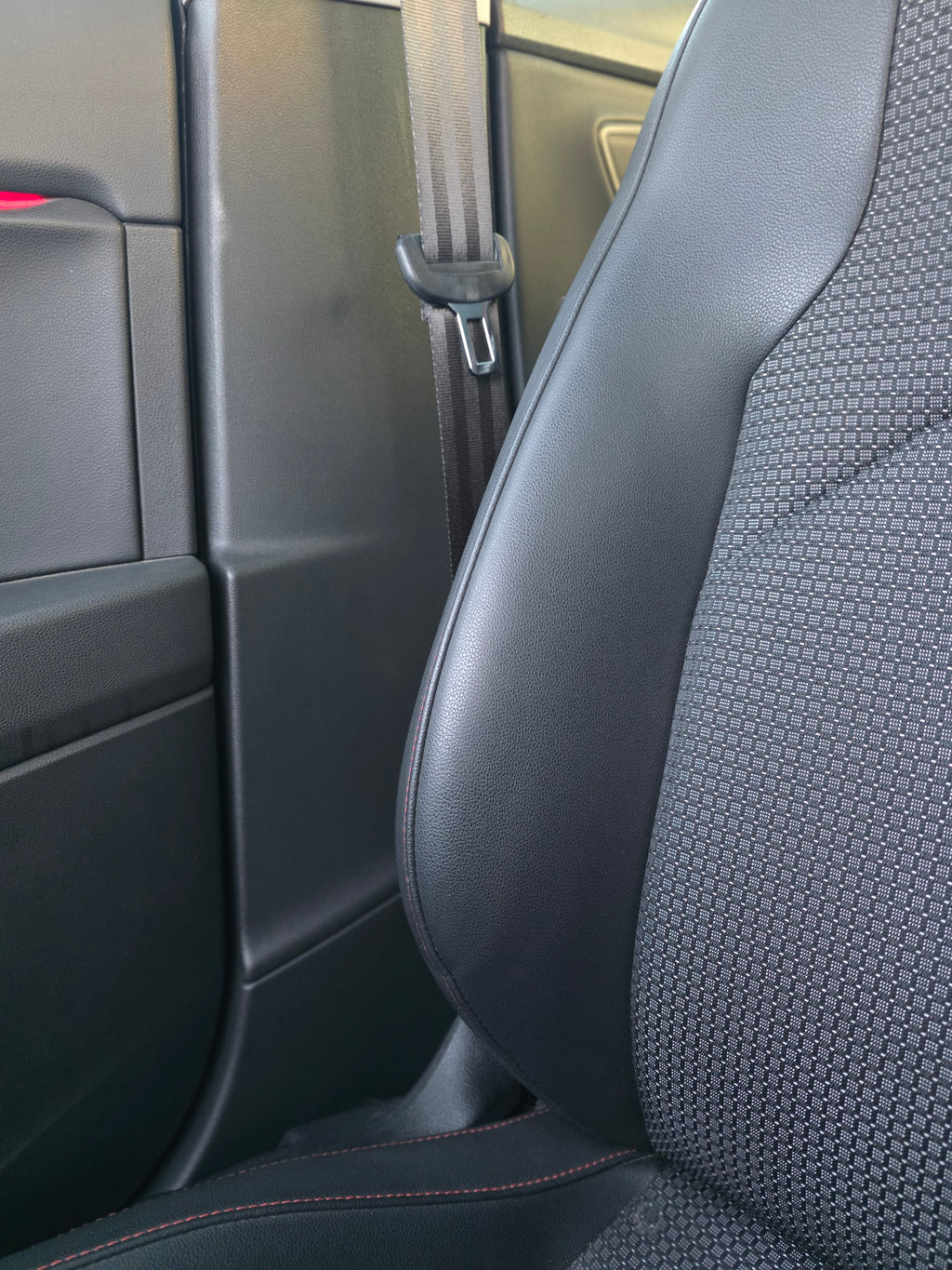 SEAT León 2.0 TDI DSG · Full LED · Techo Solar · 2015