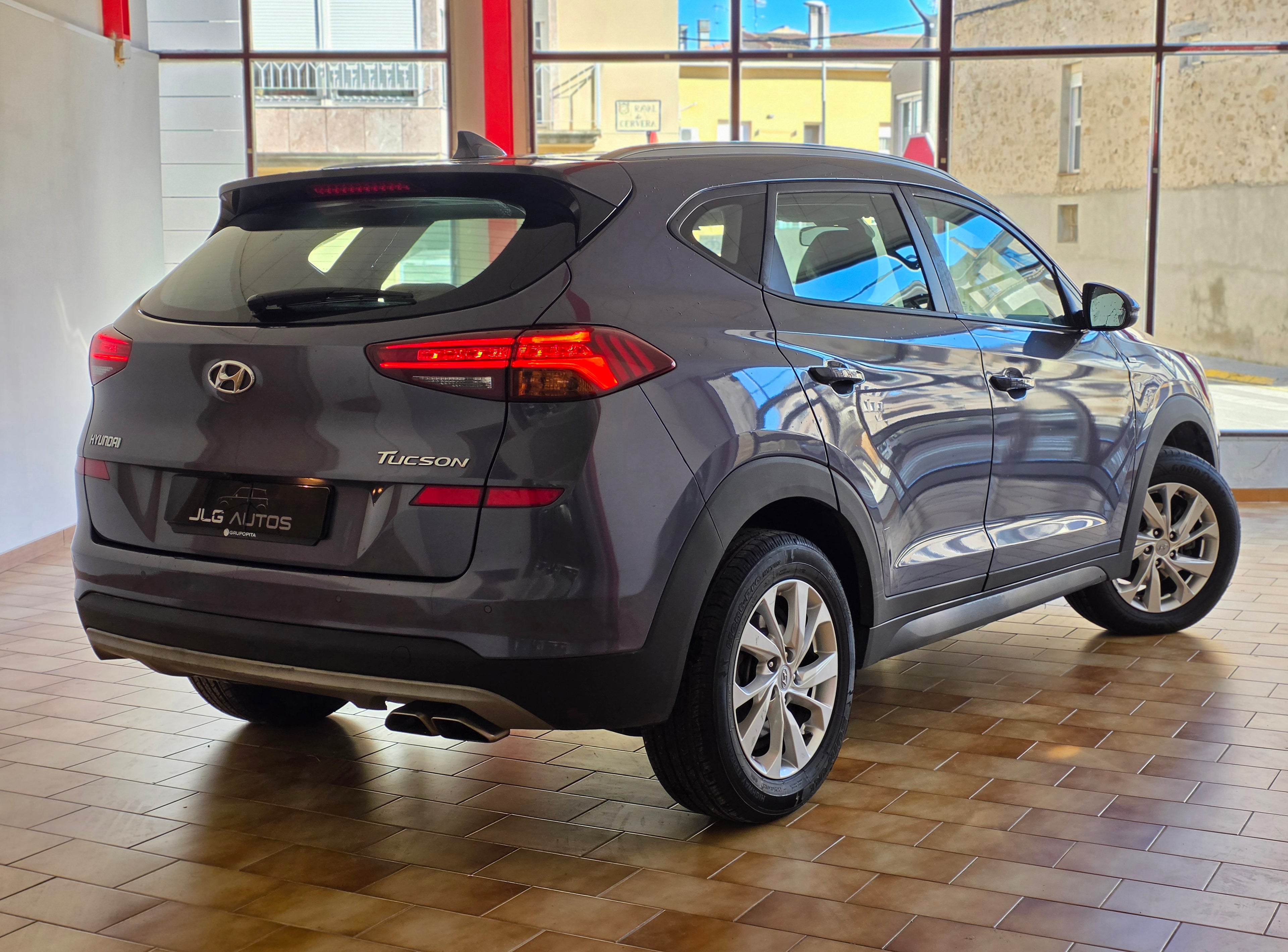 Hyundai Tucson 1.6 CRDi 116 CV MHEV · SLE
