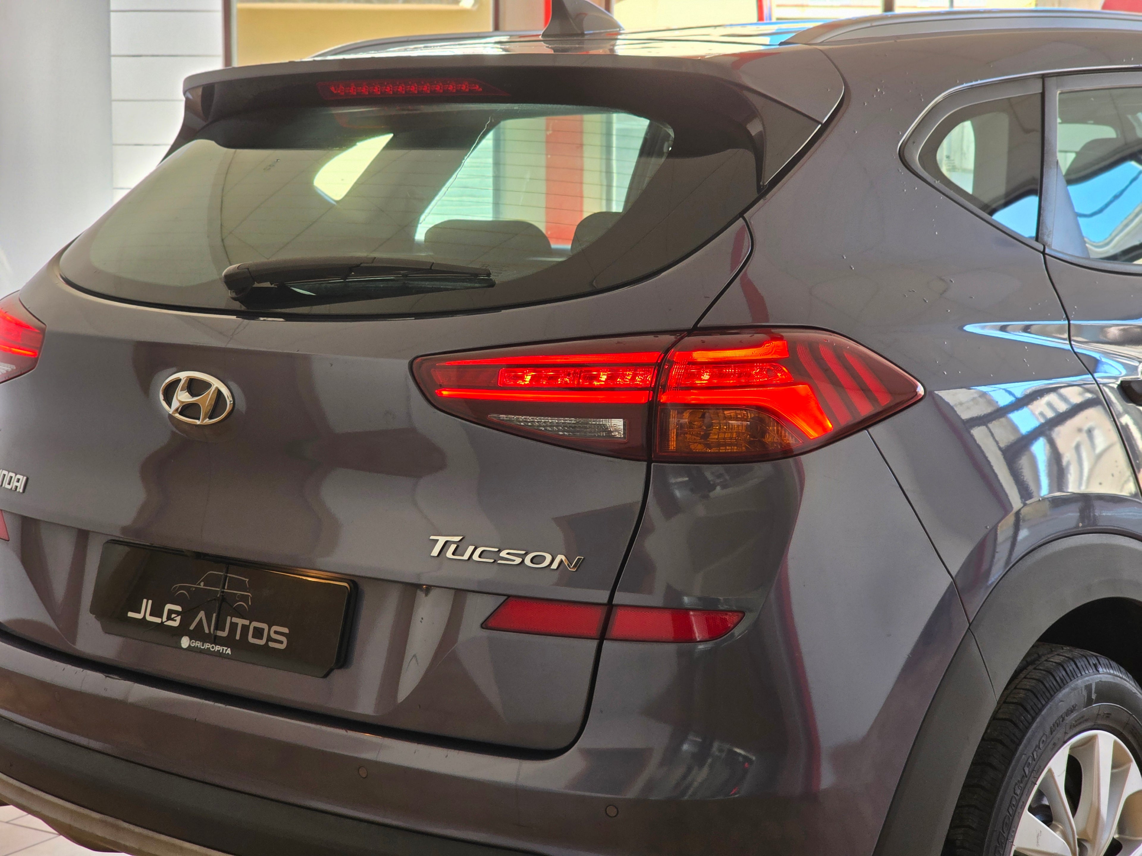 Hyundai Tucson 1.6 CRDi 116 CV MHEV · SLE
