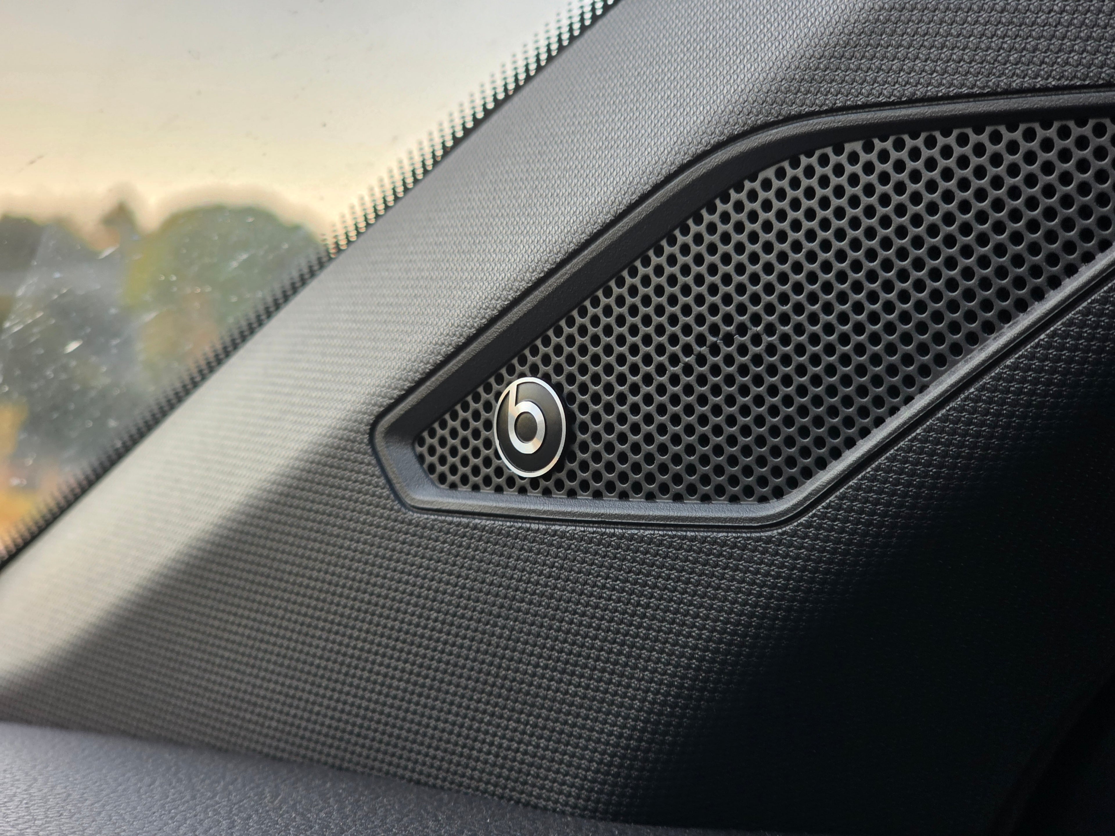 Volkswagen Polo GTI 2.0 TSI 200CV DSG – Nacional – Techo – Beats – 18”