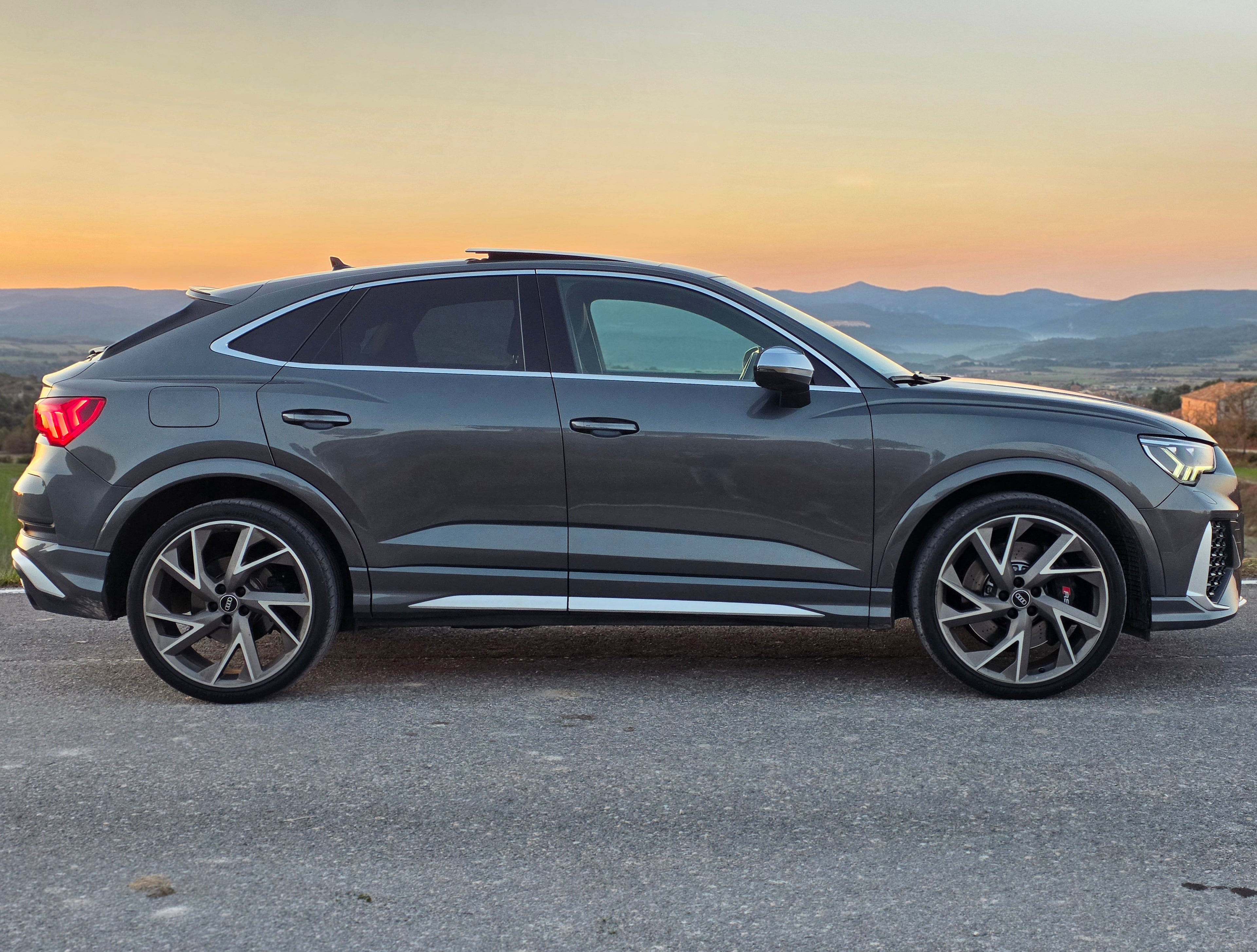 audi rsq3 400cv 2021